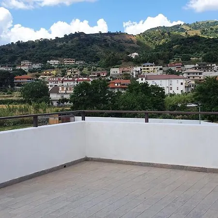 Oda ve Kahvaltı Alepou Gasperina